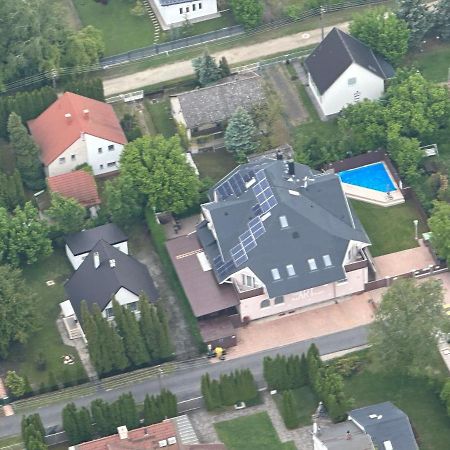Topart Apartman I Balatonfenyves Eksteriør billede